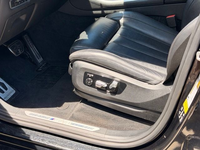 2022 BMW X5 M50i