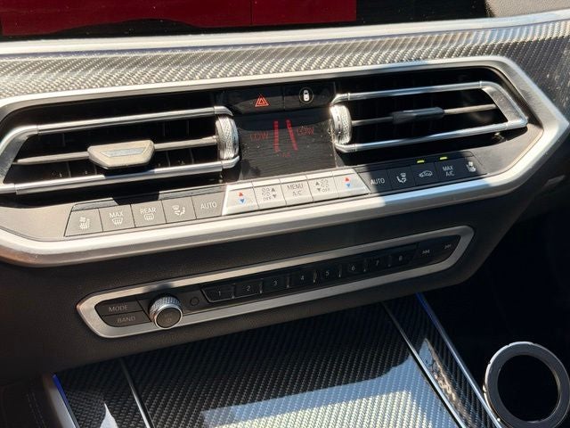 2022 BMW X5 M50i