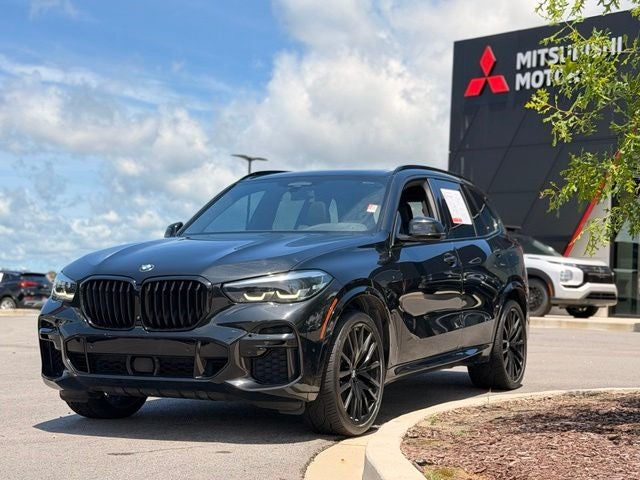 2022 BMW X5 M50i