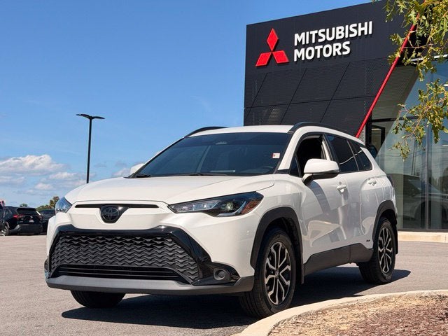 2023 Toyota Corolla Cross Hybrid SE