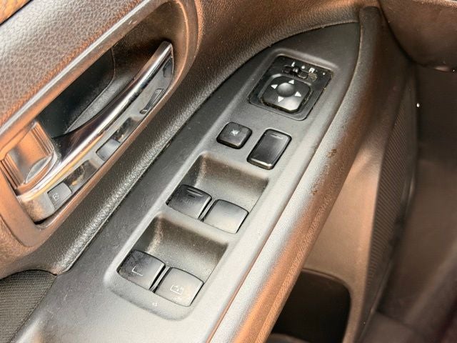 2016 Mitsubishi Outlander SE