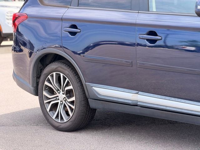 2016 Mitsubishi Outlander SE