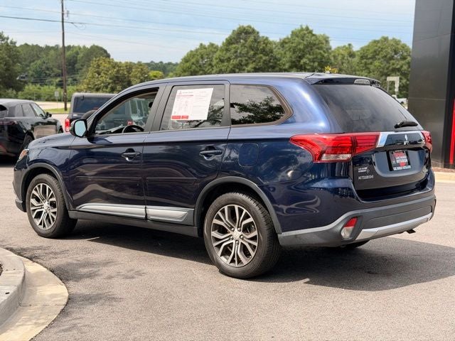 2016 Mitsubishi Outlander SE