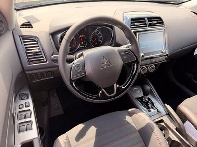 2027 Mitsubishi Outlander Sport 2.0 SE