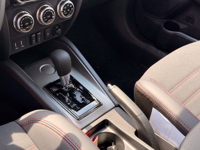 2027 Mitsubishi Outlander Sport 2.0 SE