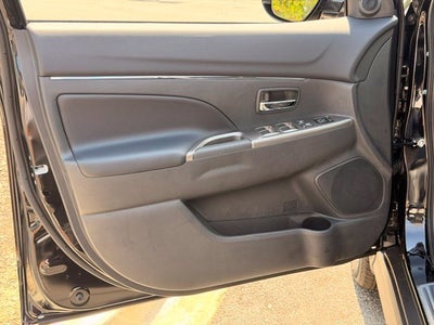 2027 Mitsubishi Outlander Sport 2.0 SE