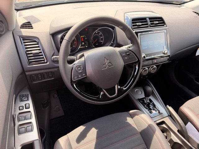 2027 Mitsubishi Outlander Sport 2.0 SE