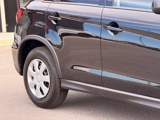 2027 Mitsubishi Outlander Sport Base
