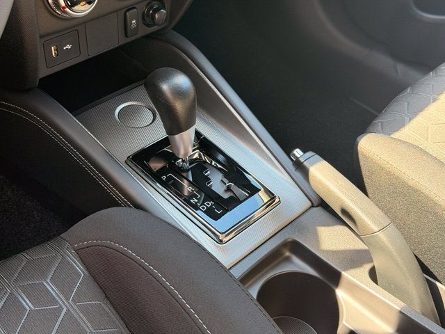 2027 Mitsubishi Outlander Sport 2.0 S