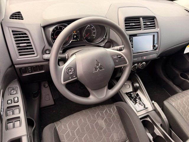 2027 Mitsubishi Outlander Sport Base