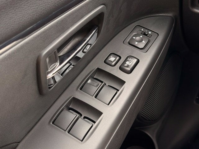 2027 Mitsubishi Outlander Sport Base