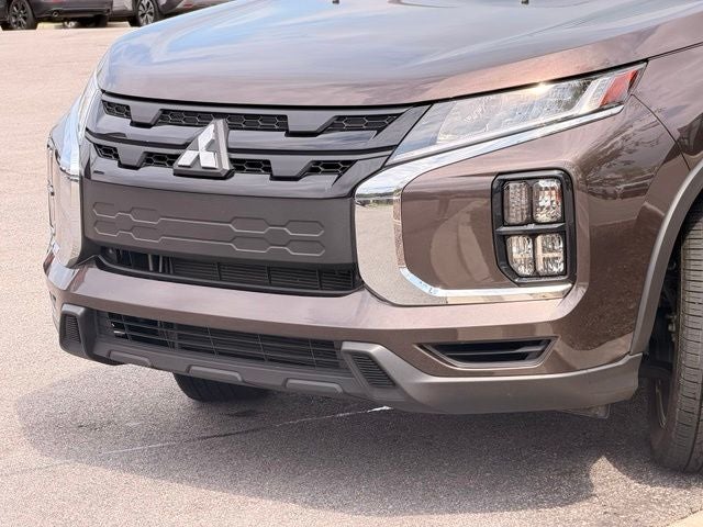 2025 Mitsubishi Outlander Sport Base