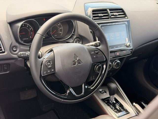 2025 Mitsubishi Outlander Sport 2.0 SE