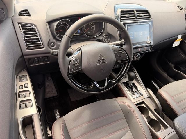 2025 Mitsubishi Outlander Sport 2.0 SE