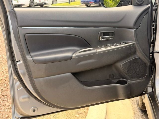 2025 Mitsubishi Outlander Sport 2.0 SE