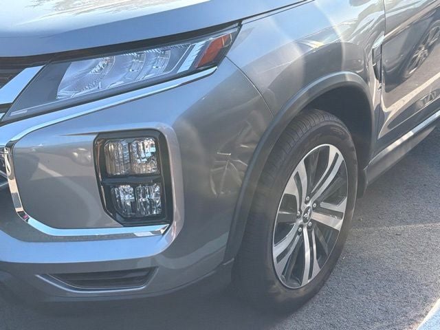 2025 Mitsubishi Outlander Sport Base