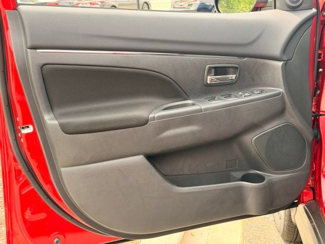 2026 Mitsubishi Outlander Sport 2.0 LE