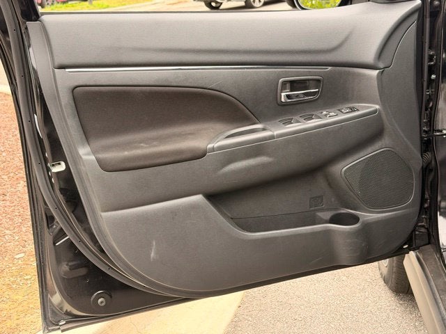 2025 Mitsubishi Outlander Sport 2.0 ES