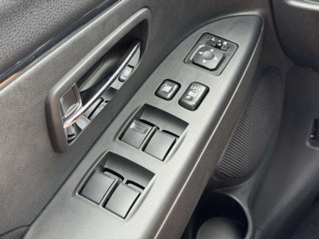 2025 Mitsubishi Outlander Sport Base