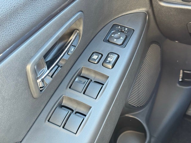 2026 Mitsubishi Outlander Sport Base