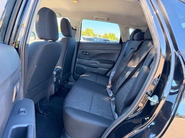 2027 Mitsubishi Outlander Sport 2.0 LE