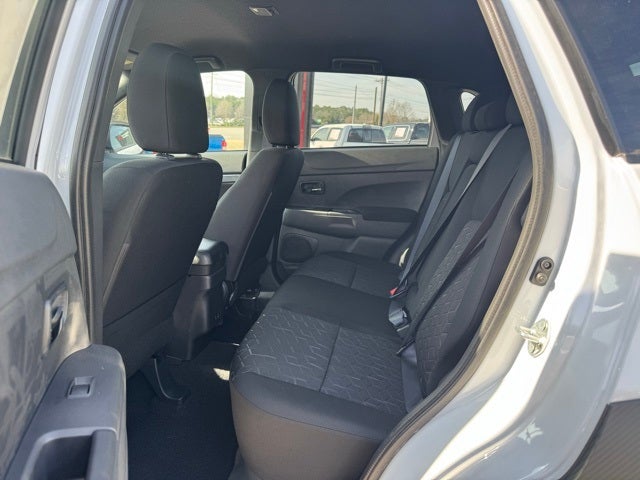 2025 Mitsubishi Outlander Sport Base