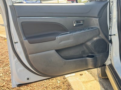 2025 Mitsubishi Outlander Sport Base