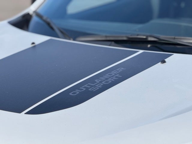 2025 Mitsubishi Outlander Sport Base