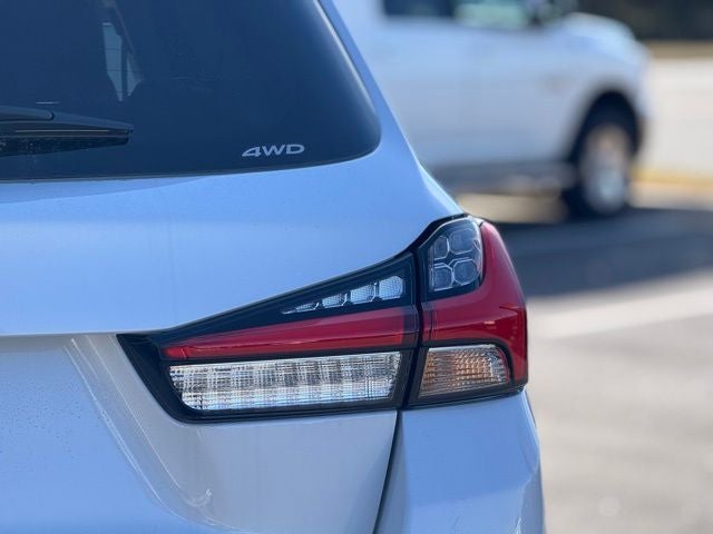 2026 Mitsubishi Outlander Sport Base