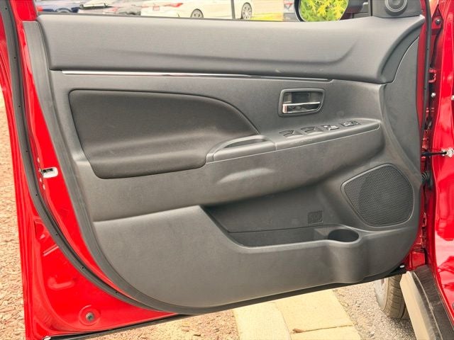 2026 Mitsubishi Outlander Sport 2.0 LE