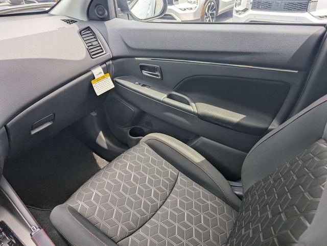 2026 Mitsubishi Outlander Sport 2.0 LE