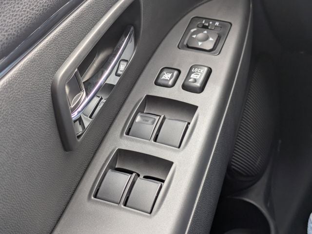 2026 Mitsubishi Outlander Sport 2.0 LE