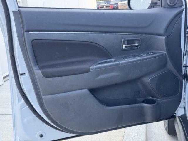 2025 Mitsubishi Outlander Sport Base