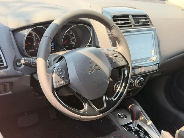 2026 Mitsubishi Outlander Sport 2.0 LE