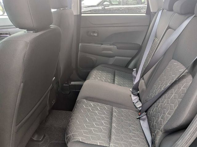 2026 Mitsubishi Outlander Sport 2.0 LE