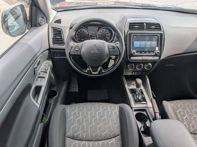 2026 Mitsubishi Outlander Sport 2.0 LE
