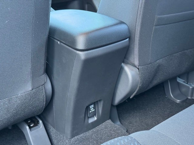 2025 Mitsubishi Eclipse Cross ES