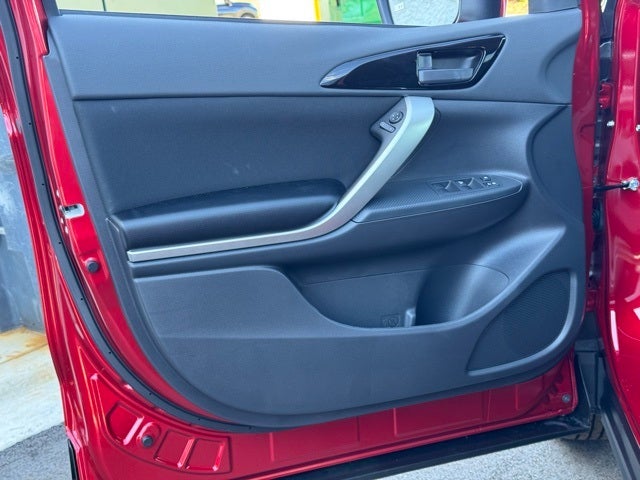 2025 Mitsubishi Eclipse Cross ES