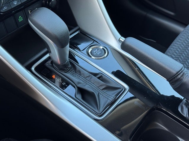 2025 Mitsubishi Eclipse Cross ES