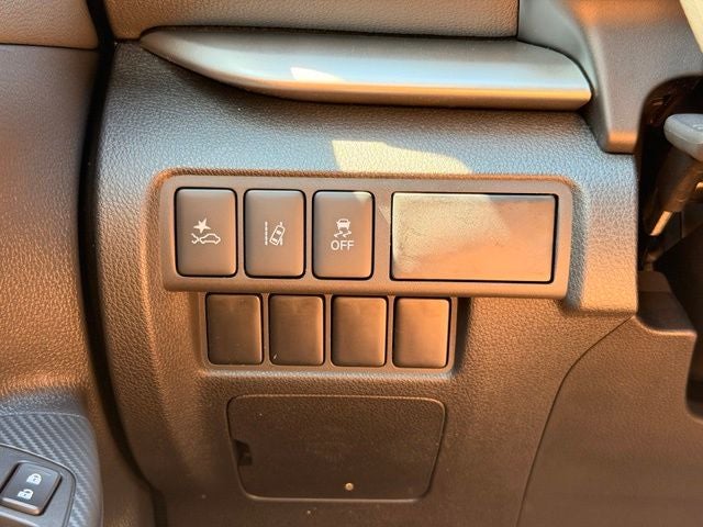 2026 Mitsubishi Eclipse Cross ES