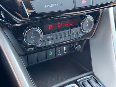 2025 Mitsubishi Eclipse Cross Base