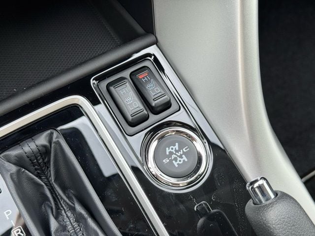 2026 Mitsubishi Eclipse Cross Base