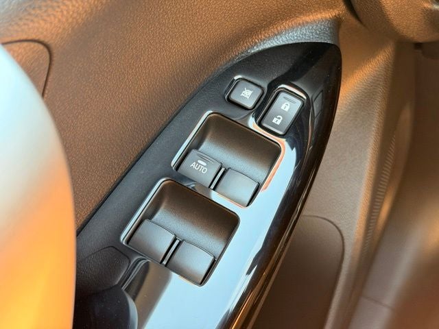 2026 Mitsubishi Eclipse Cross LE