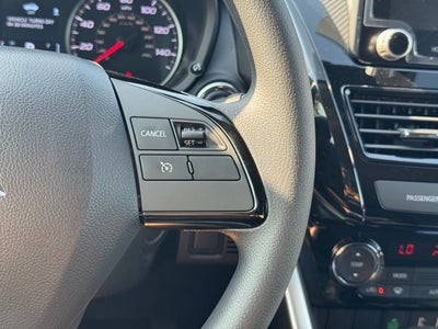 2025 Mitsubishi Eclipse Cross Base