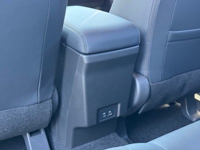 2025 Mitsubishi Eclipse Cross Base