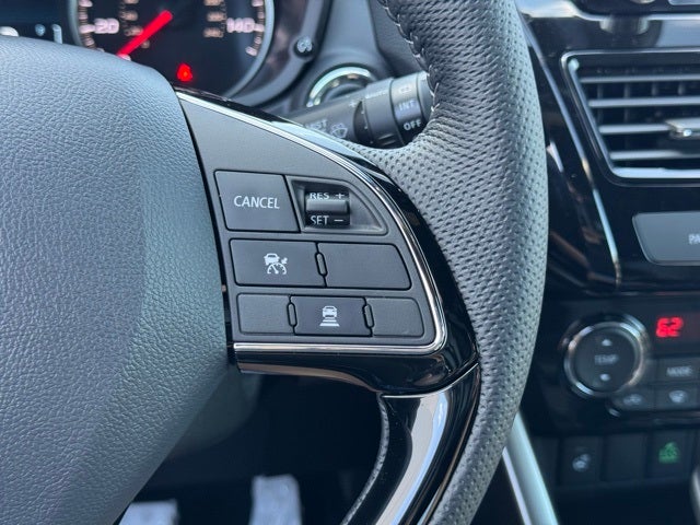 2025 Mitsubishi Eclipse Cross Base