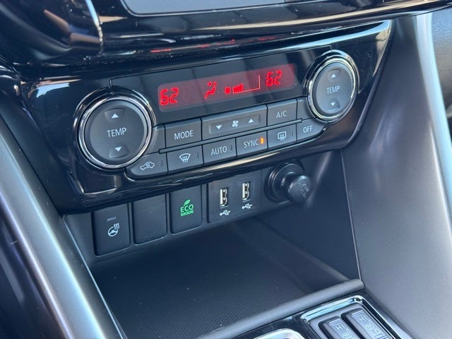 2025 Mitsubishi Eclipse Cross Base