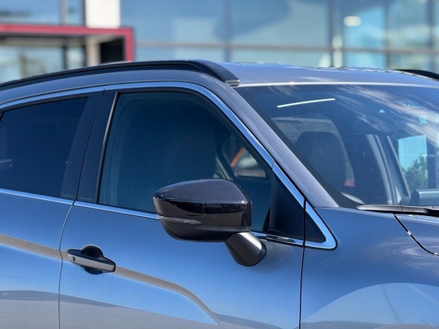 2025 Mitsubishi Eclipse Cross Base