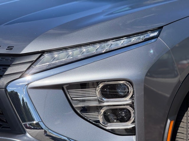 2025 Mitsubishi Eclipse Cross Base