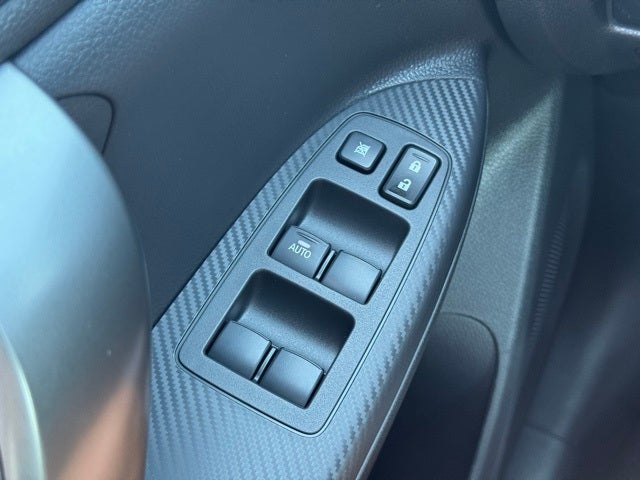 2025 Mitsubishi Eclipse Cross Base